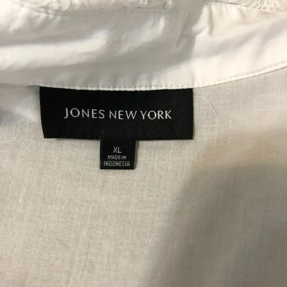Jones New York XL sleeveless ruffle shirt EUC - Picture 8 of 8